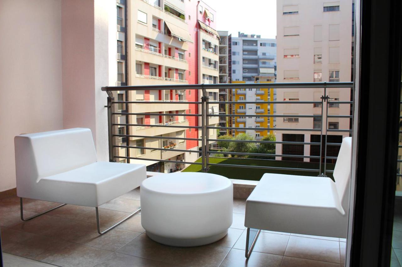 Lake Drive Rooms&Apartments Tirana Buitenkant foto