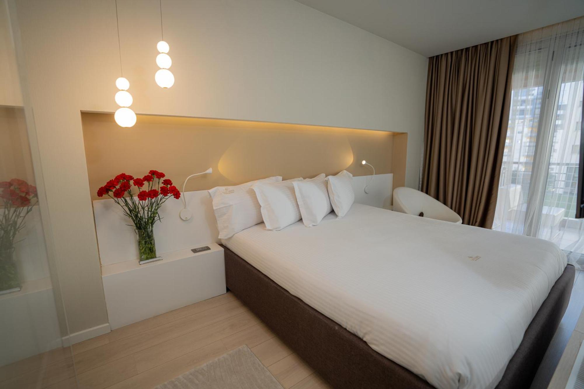 Lake Drive Rooms&Apartments Tirana Buitenkant foto
