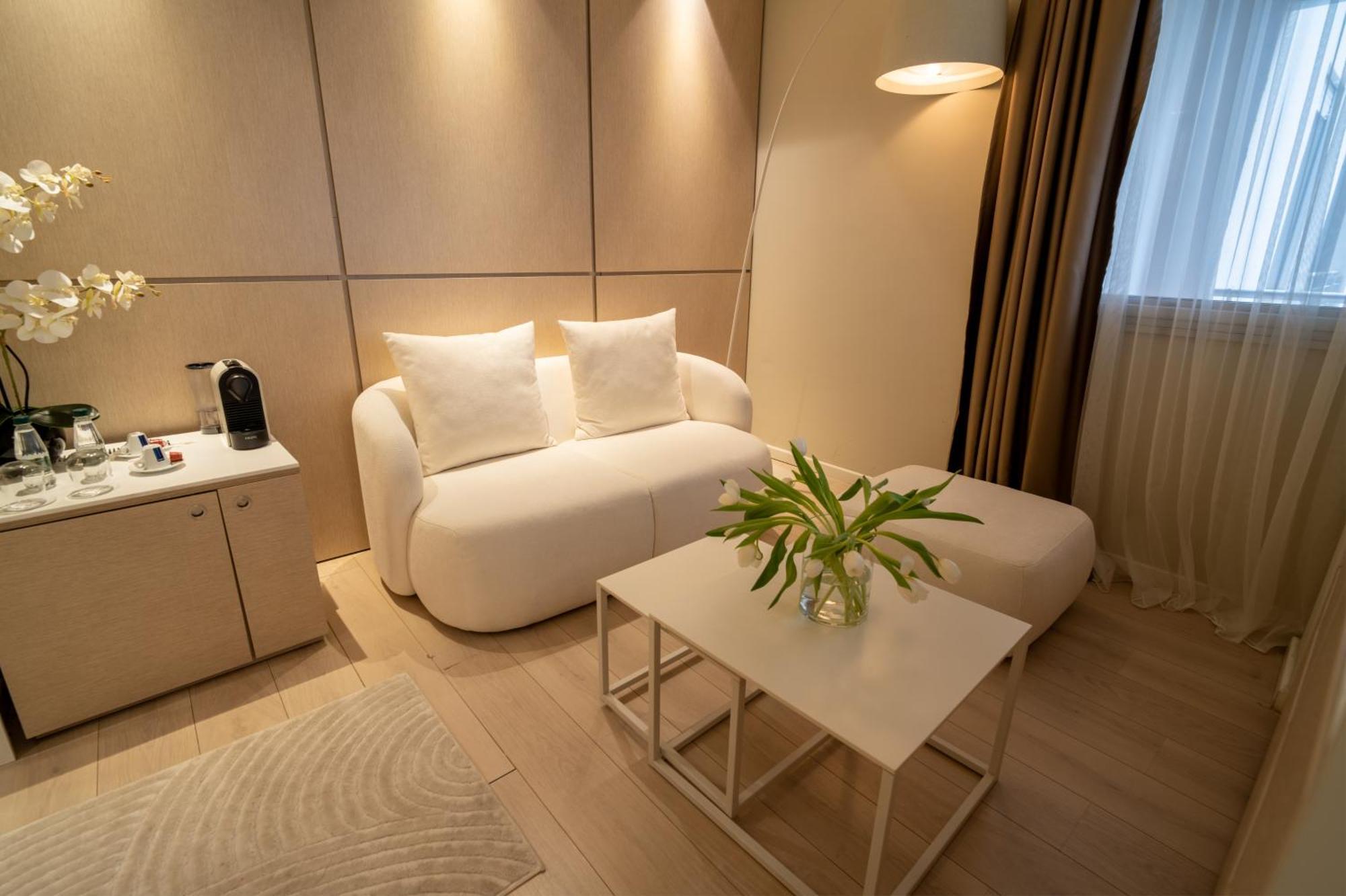 Lake Drive Rooms&Apartments Tirana Buitenkant foto